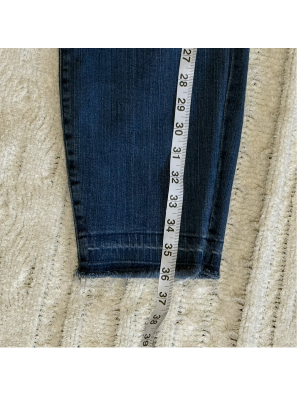 Torrid Bombshell Skinny Jeans High Rise Stretch Frayed Raw Hem Denim Plus 20 - Picture 7 of 14